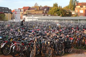 Vélos à la gare de Ghent